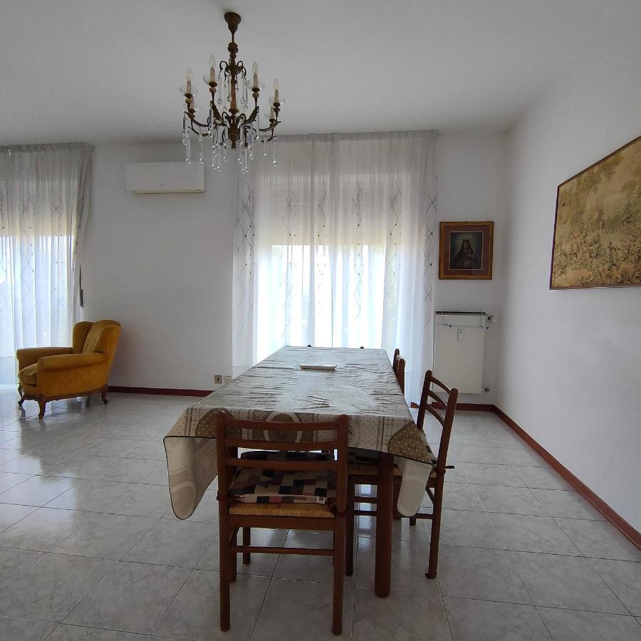 Antonelli Apartment Novara Bagian luar foto